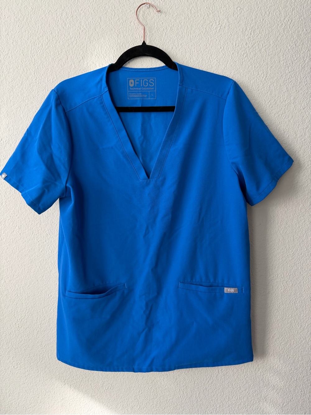 FIGS Technical Collection Scrub Top